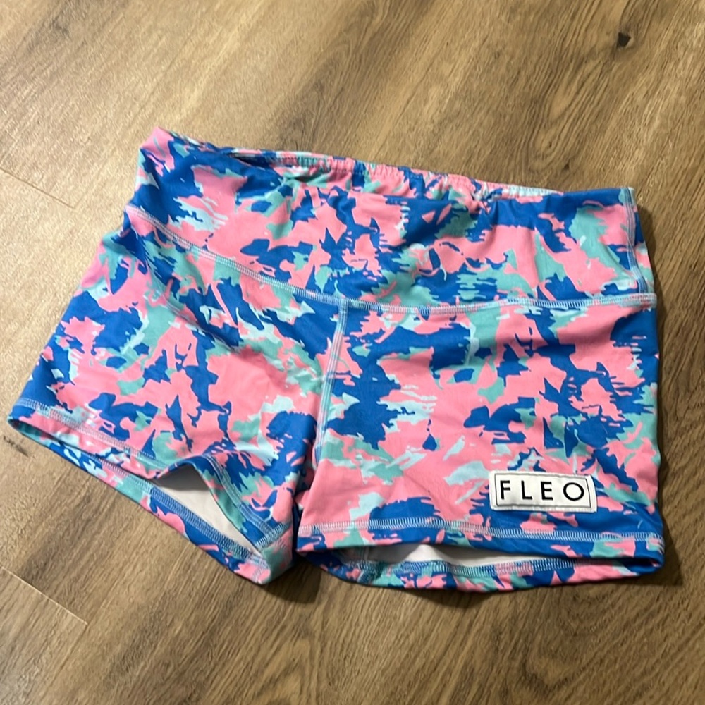 Fleo Shorts CrossFit blue pink medium